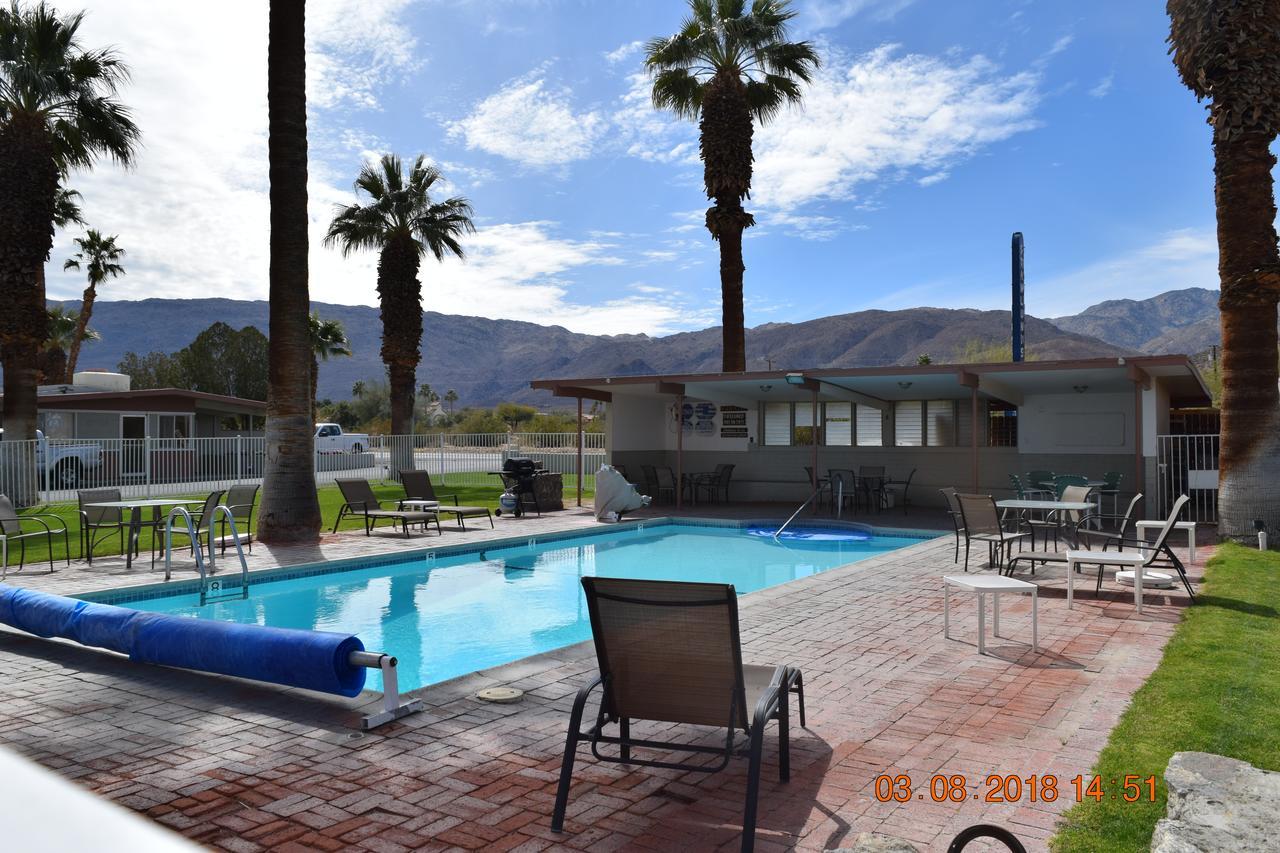 Stanlunds Inn&Suites Borrego Springs Exterior foto