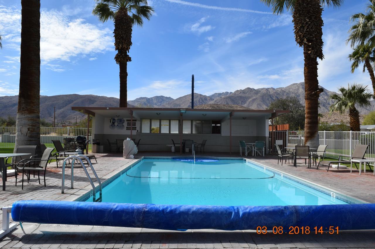 Stanlunds Inn&Suites Borrego Springs Exterior foto